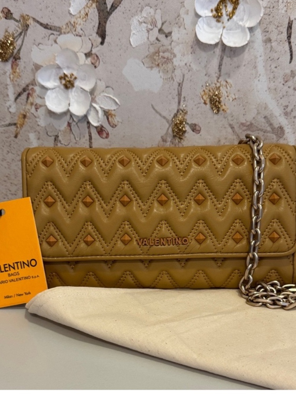 NEW✨ Valentino Julius Wallet Chain by Mario Valentino